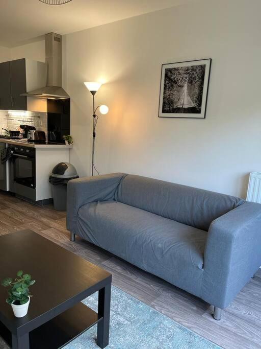 Appartement F2 De Haut Standing En Hypercentre Avec Jardin Prive A 270 M De La Gare De Mantes ! 外观 照片
